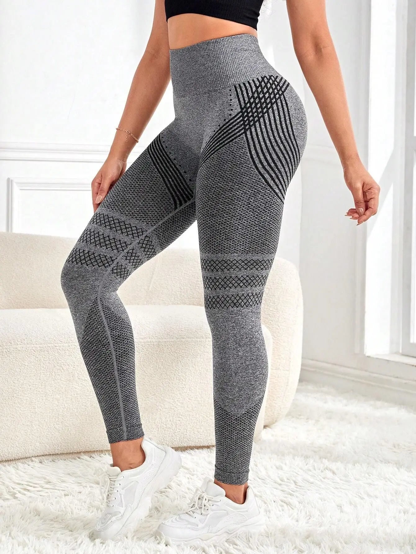 Knit Seamless Leggings Women Elastic High Waist Tights Gym Trainning Running Hip Lift Quick Drying and Breathable Yoga Pants